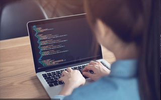 巴音郭楞 ,php声明和调用变量的符号是什么？